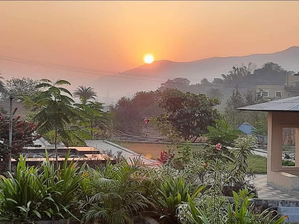 Royal Meadows - Igatpuri Bungalow C Екстер'єр фото