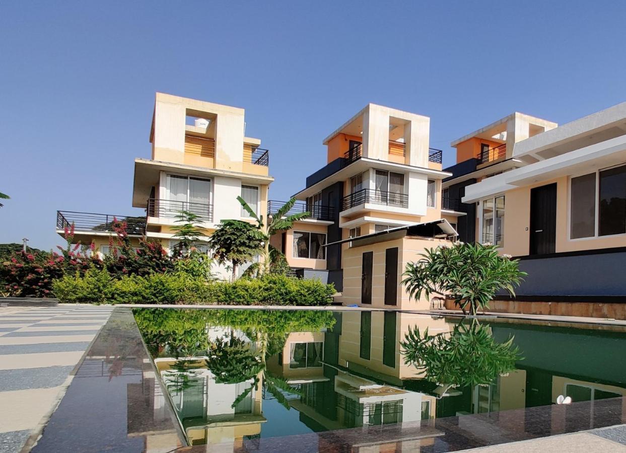 Royal Meadows - Igatpuri Bungalow C Екстер'єр фото